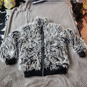 Need no protecting fur coat